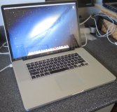 Macbook Pro 17" 2.66 GHz 4GB 200GB Superdrive OSX 10.11
